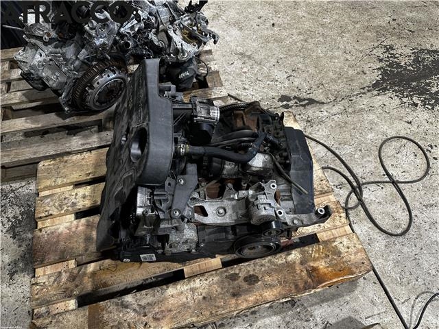 Motor diesel til Ford Kuga 2013-2019 (AV4Q6006AD|)