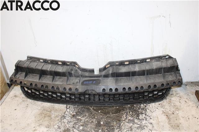 Grill til Toyota Urban Cruiser, 2009-2014  (5311152510)