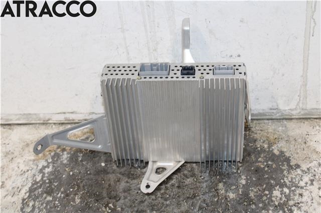 Bilstereo forsterker til Tesla Model 3 2018-2023 (Fase 1)  (107974800E|)