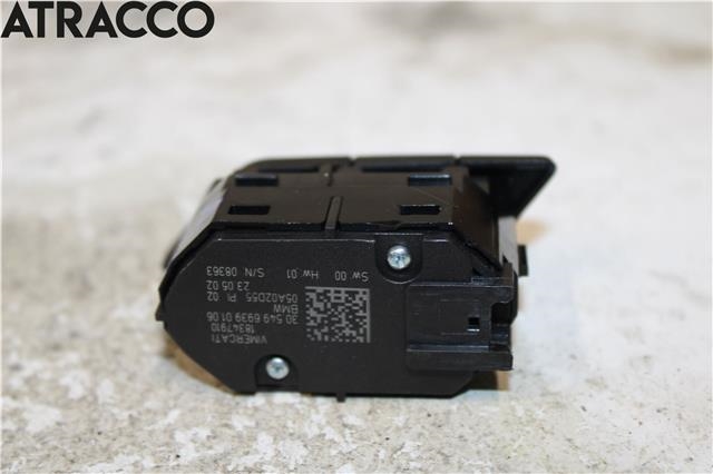 Bryter diverse til BMW X1 2022-->> (U11) (U11) (05A02D55|)