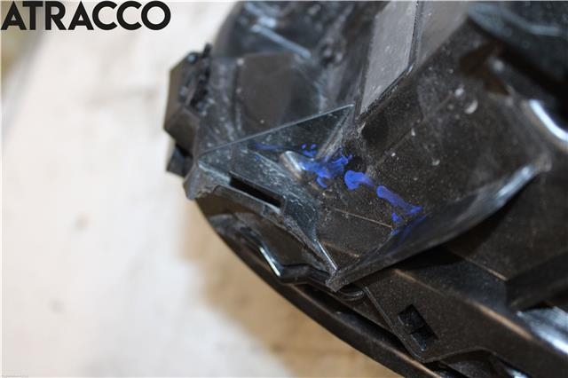 Frontlykt høyre halogen til Volvo XC40 2018-2024  (31689899|)