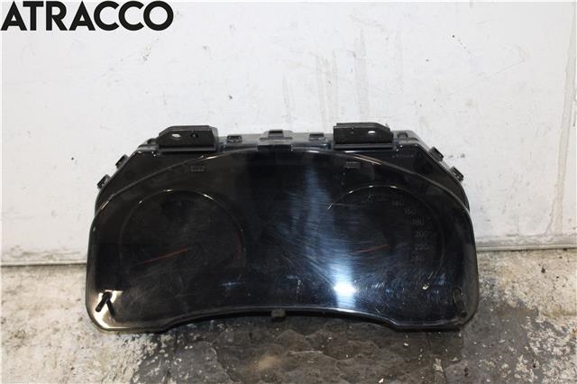 Instrumentpanel til Toyota Avensis, 2009-2015 (Type III, Fase 1)  (8380005M30)