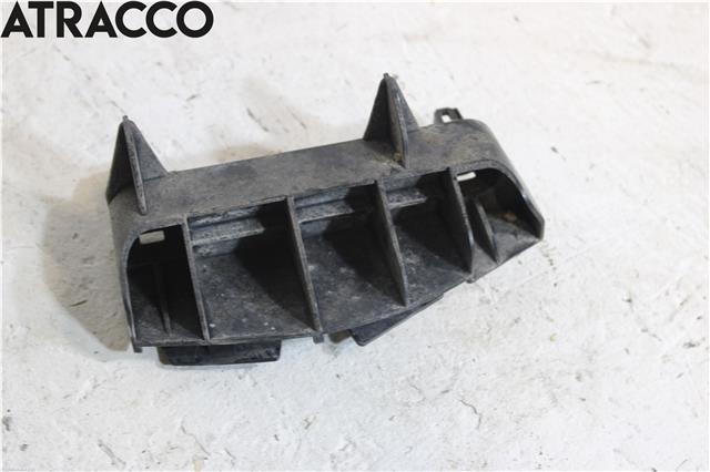 Diverse deler til Toyota Avensis 2009-2015 (Type III, Fase 1)  (5256205040|)