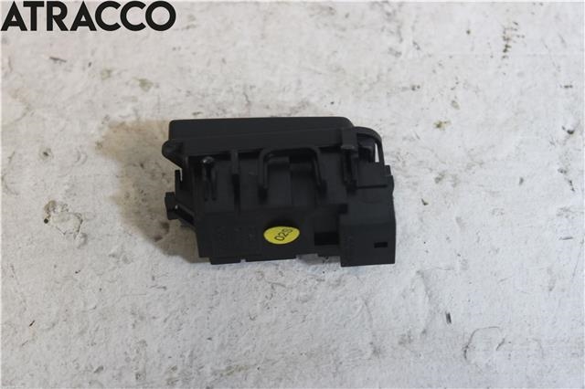 Bryter diverse til Audi A8 2010-2013 (Type III, Fase 1)  (4H1927451A|)