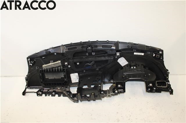 Dashbord til Audi A8 2010-2013 (Type III, Fase 1)  (4H1857001B|)