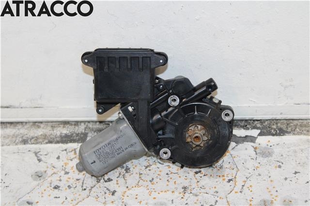 Ruteheis til Toyota Auris 2010-2012 (Type I, Fase 2)  (6984002390|)