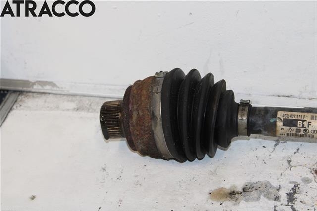 Drivaksel høyre foran til Audi A8 2010-2013 (Type III, Fase 1)  (4G0407271F|)