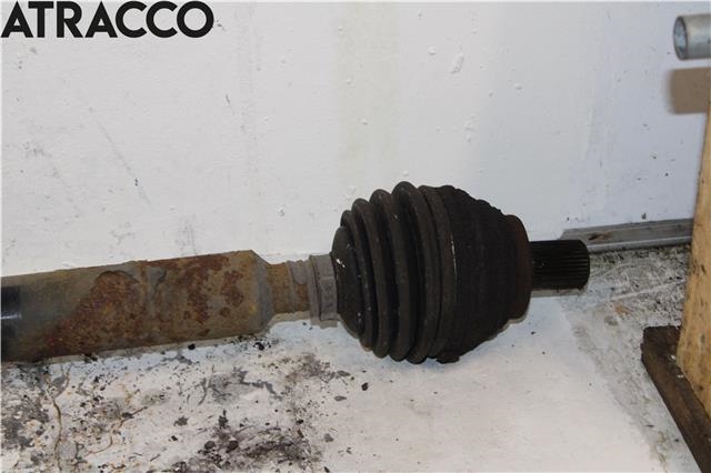 Drivaksel høyre foran til VW Golf V, Combi 2003-2008  (1K0407272KB|)