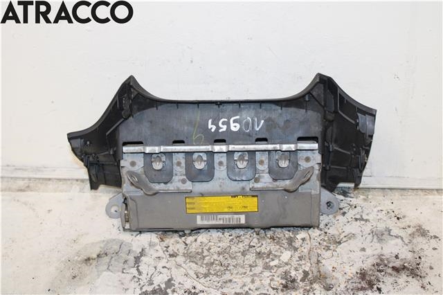 Airbag kne til Toyota Auris 2010-2012 (Type I, Fase 2)  (7390002010B0|)