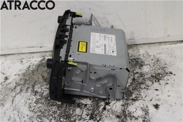 Bilstereo til Toyota RAV4 2006-2009 (Type III, Fase 1)  (8612042220|)