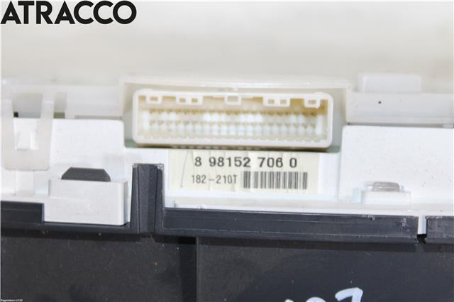 Instrumentpanel til Isuzu D-Max 2007-2012 (Type I)  (8981527070|)