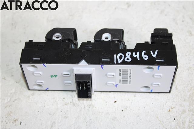 Bryter ruteheis til Hyundai i30 2017-2020 (Type III)  (93571G3030|)