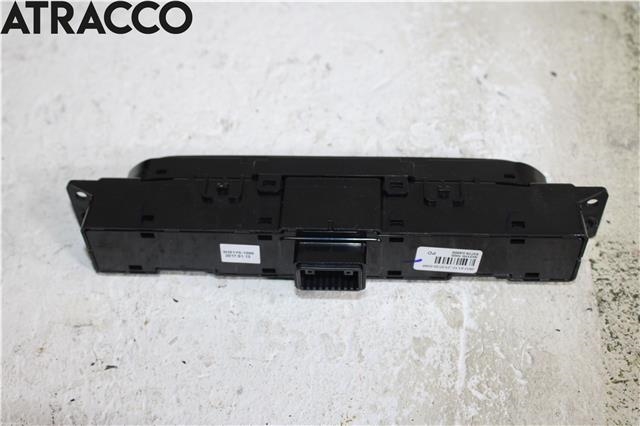 Bryter diverse til Hyundai i30 2017-2020 (Type III)  (93770G4000|)