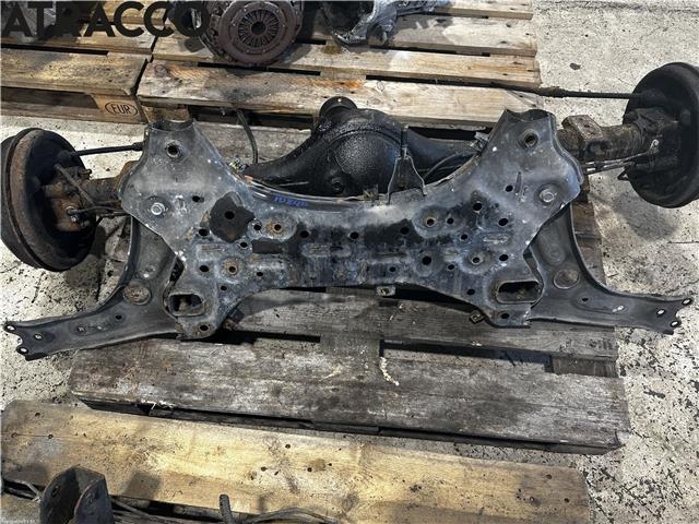 Travers foran hoved til Hyundai i30 2017-2020 (Type III)  (62400G4AA0|)