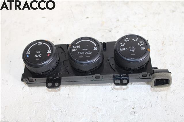 Varmeapparat betjening til Suzuki Grand Vitara, 1998-2005 (Type II) (9561054J215PK)