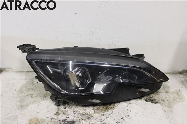 Frontlykt høyre halogen til Peugeot 308, 2013-2021 (Type II)  (9677832380)