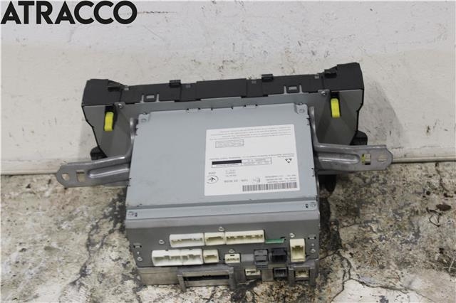Bilstereo til Toyota Avensis 2015-2019 (Type III, Fase 2)  (8614005250|)