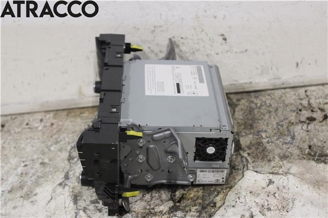 Bilstereo til Toyota Avensis 2015-2019 (Type III, Fase 2)  (8614005250|)