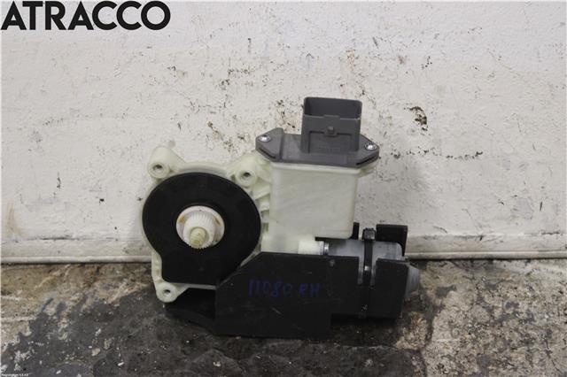 Ruteheis til Peugeot 5008, 2010-2017 (Type I)  (9224G6)