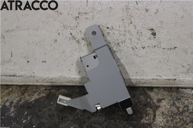 Antenne forsterker til Subaru Legacy 2007-2009 (Type IV, Fase 2)  (286630200|)