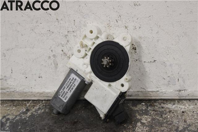 Ruteheis til Toyota Corolla, 2002-2007  (6982002150)