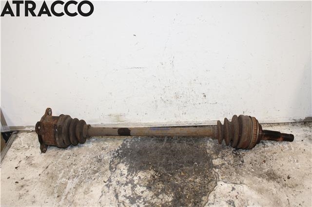 Drivaksel høyre bak til Toyota RAV4, 2000-2006 (Type II)  (4233042030)