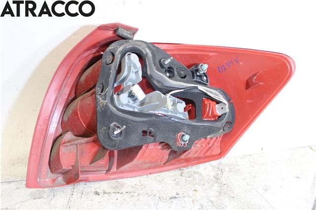 Baklykt venstre til Toyota Auris 2010-2012 (Type I, Fase 2)  (8156102380|)
