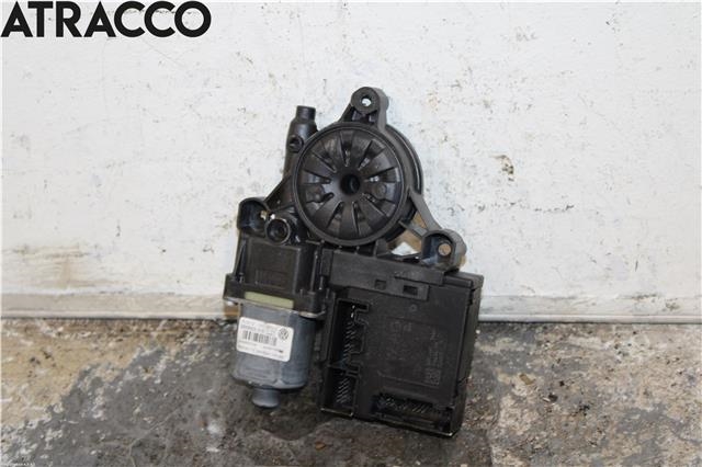 Ruteheis til VW Passat 2011-2015 (B7) (B7) (3AA959702A|)