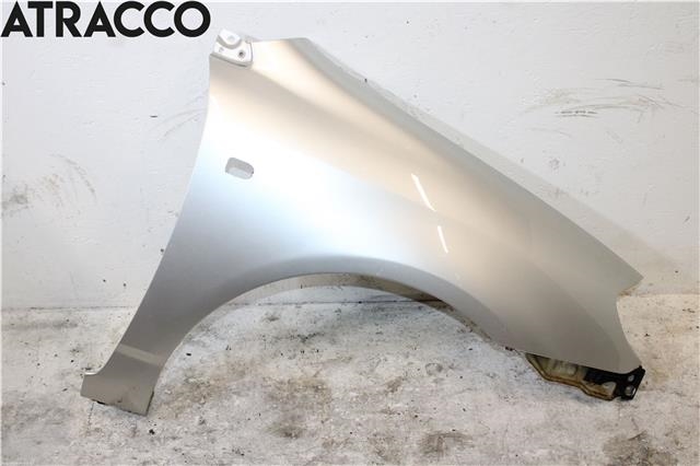 Skjerm høyre foran til Toyota Corolla, 2002-2007  (5381102080)
