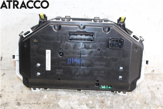 Instrumentpanel til Toyota Yaris 2014-2020 (Type III, Fase 2)  (83800F5441|)