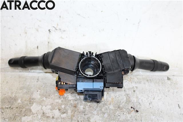 Bryter combi til Toyota Hilux 2006-2011  (8414052171|)