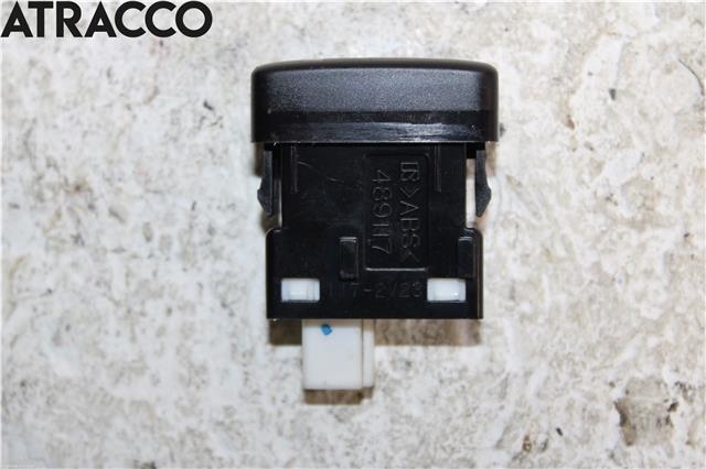 Diverse deler til Toyota Hilux 2012-2016 (8185071010|)