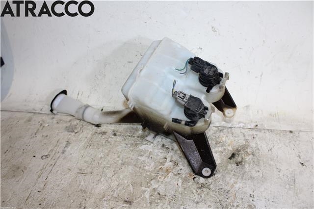 Spylertank til Toyota Urban Cruiser 2009-2014 (8531552140|)