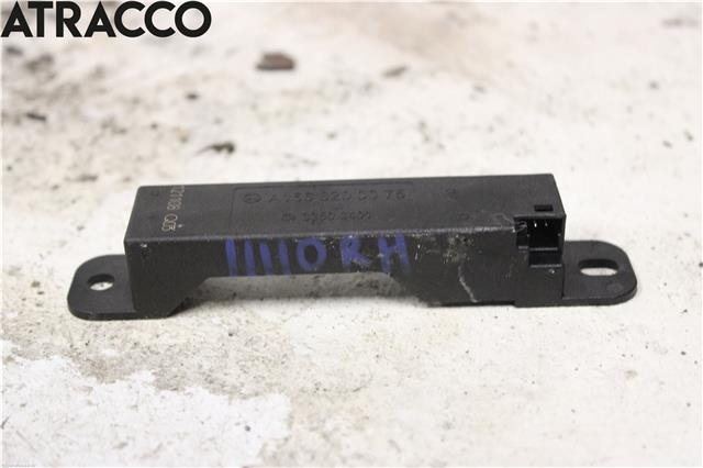 Antenne navigasjon til Mercedes ML 2011-2015 (Fase 1) (W166) (W166) (A1668200075|)
