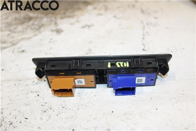 Diverse deler til Peugeot 2008 2013-2019 (Type I)  (96750114ZD|)
