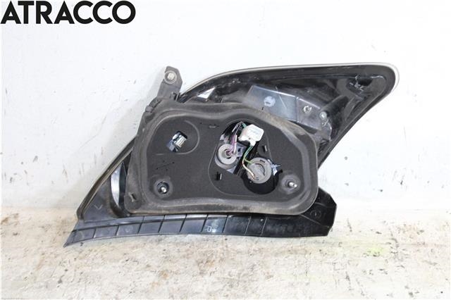 Baklykt høyre til Toyota Yaris 2012-2014 (Type III, Fase 1)  (815510D390|)