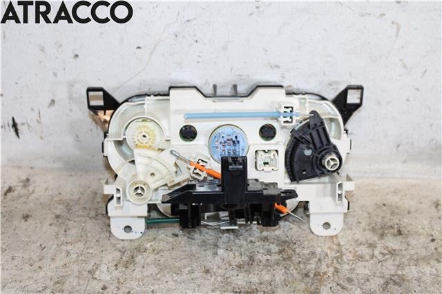Varmeapparat betjening til Mazda 2 2011-2014 (Type II, Fase 2)  (DP7561190|)