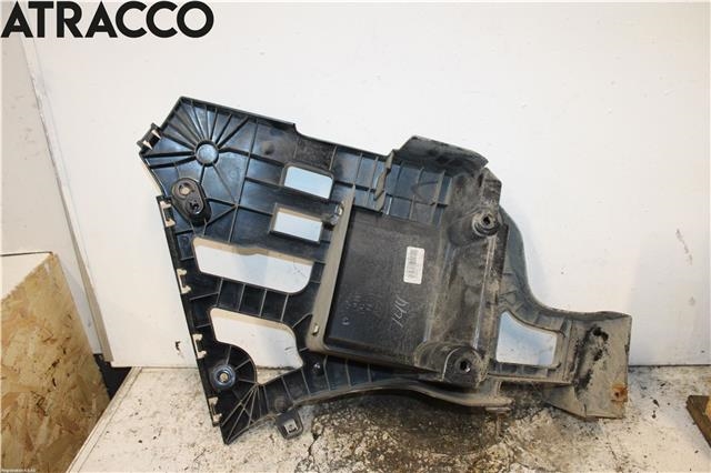 Diverse deler til BMW X5 2013-2018 (F15) (F15) (51127294722|)