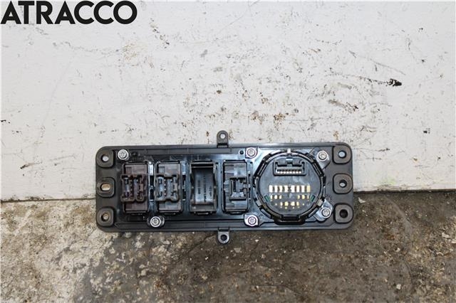Bryter diverse til Nissan Navara 2005-2010 (Fase 1) (D40) (D40) (25536EA005|)