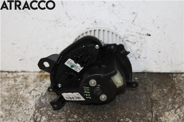Varmeapparat motor til Opel Corsa E 2015-2019  (13392209|)