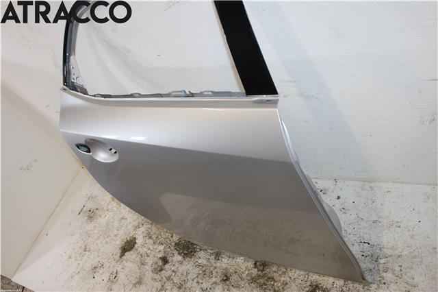 Dør høyre bak til Mazda 2 2011-2014 (Type II, Fase 2)  (DFY17202XJ|)