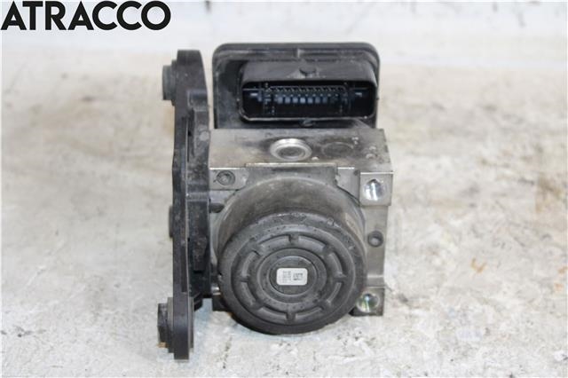 ABS sentral til Škoda Octavia 2013-2016 (Type III, Fase 1)  (5Q0614517Q|)