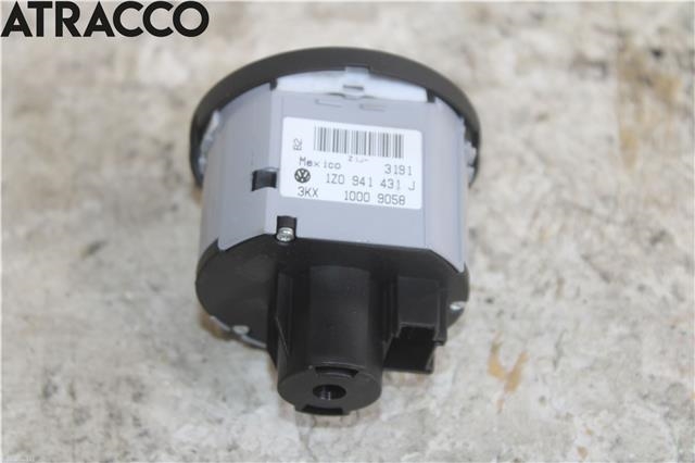 Bryter lys til Škoda Octavia 2009-2013 (Type II, Fase 2)  (1Z0941431J|)