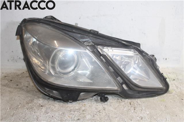 Frontlykt høyre halogen til Mercedes E-Klasse, 2009-2013 (Fase 1) (W212) (W212) (A2128202759)