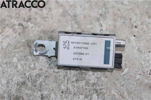 Antenne forsterker til Peugeot 308 2013-2021 (Type II) (9678017080|)