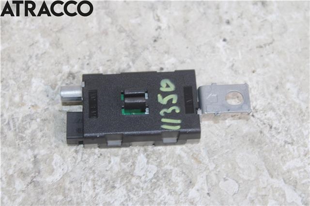 Antenne forsterker til Peugeot 308 2013-2021 (Type II) (9678017080|)
