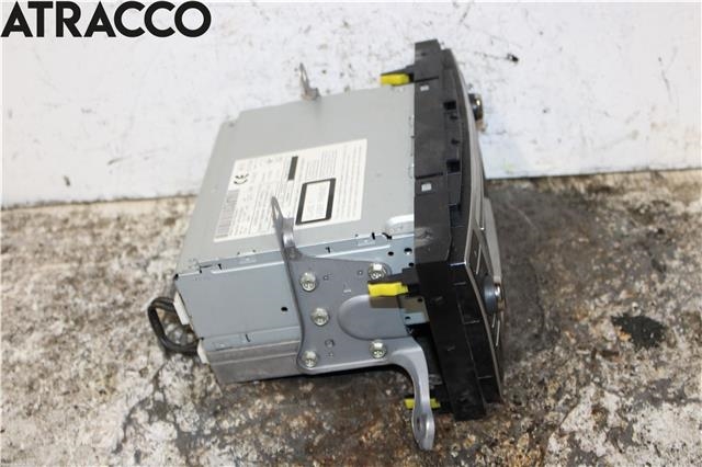 Bilstereo til Toyota Avensis 2009-2015 (Type III, Fase 1)  (8614005030|)