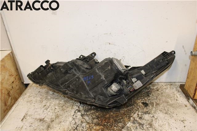 Frontlykt høyre halogen til Toyota Avensis 2009-2015 (Type III, Fase 1)  (8113005370|)