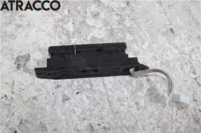 Bryter diverse til Mercedes SL 2002-2011 (R230) (R230) (A2308212951|)