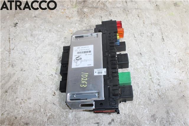 Styreenhet diverse til Mercedes SL 2002-2011 (R230) (R230) (A2305450932|)